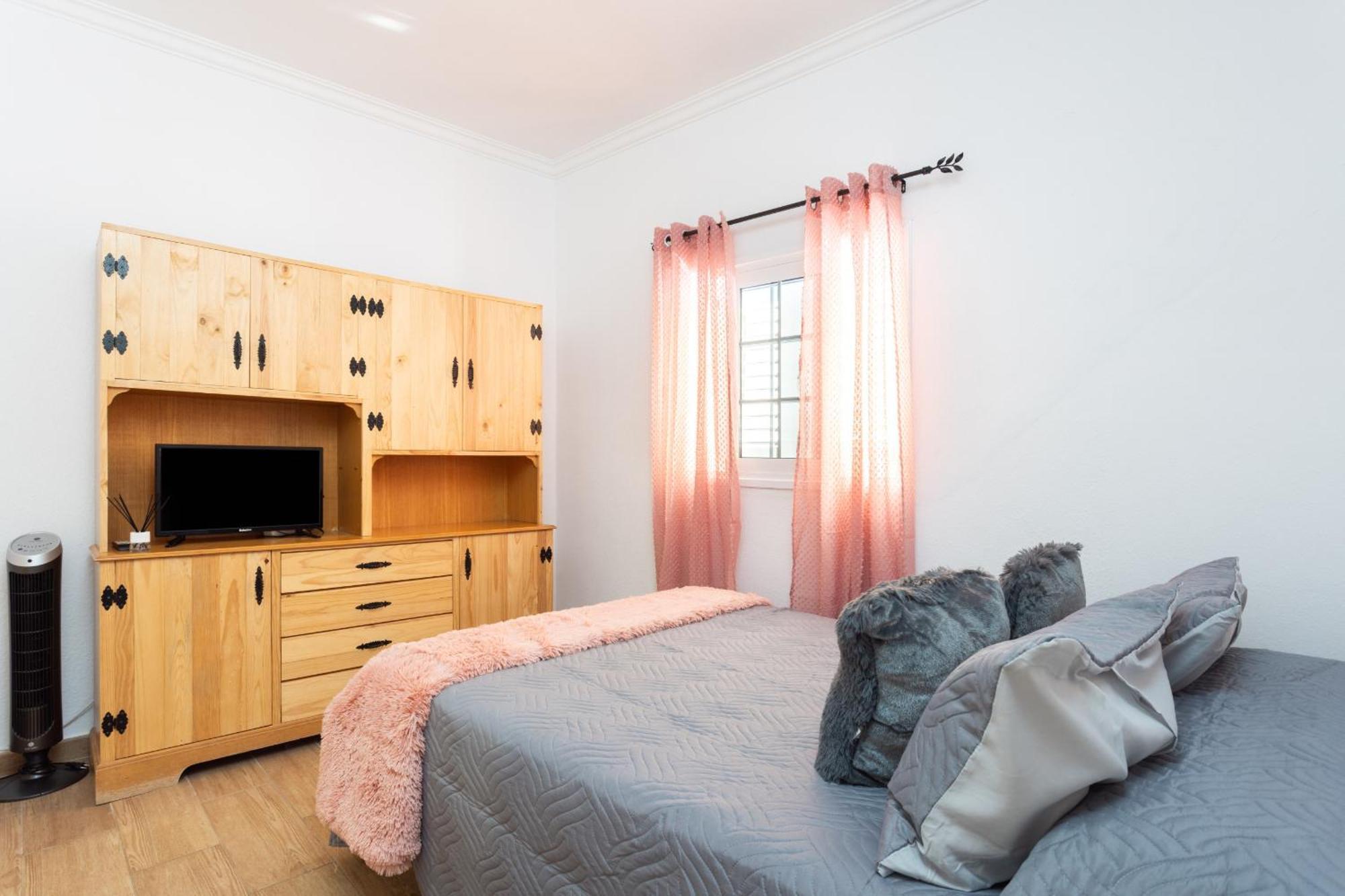 Eden Rentals Serenity Sunscape Apartment サンタクルスデテネリフェ エクステリア 写真
